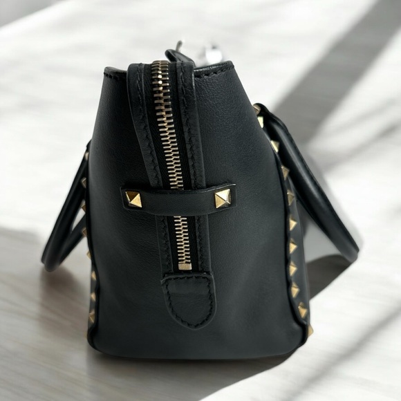 VALENTINO GARAVANI Grained Calfskin Small Rockstud Tote Black ~Authentic - Picture 11 of 14